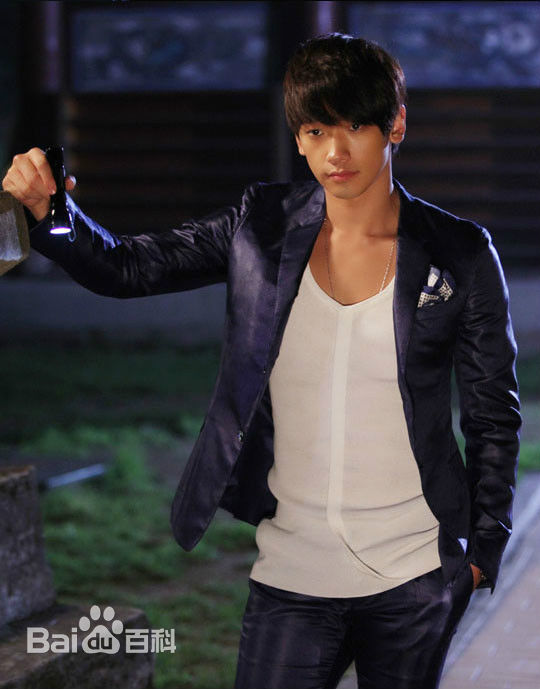 郑智薰(英文名:Rain 韩文名：  罗马拼音：Jung Ji Hoon)逃亡者壁纸壁纸