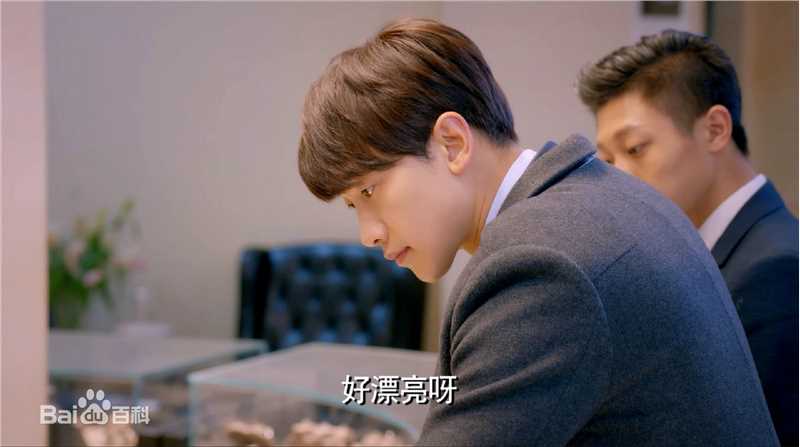 郑智薰(英文名:Rain 韩文名：  罗马拼音：Jung Ji Hoon)克拉恋人性感图片图集