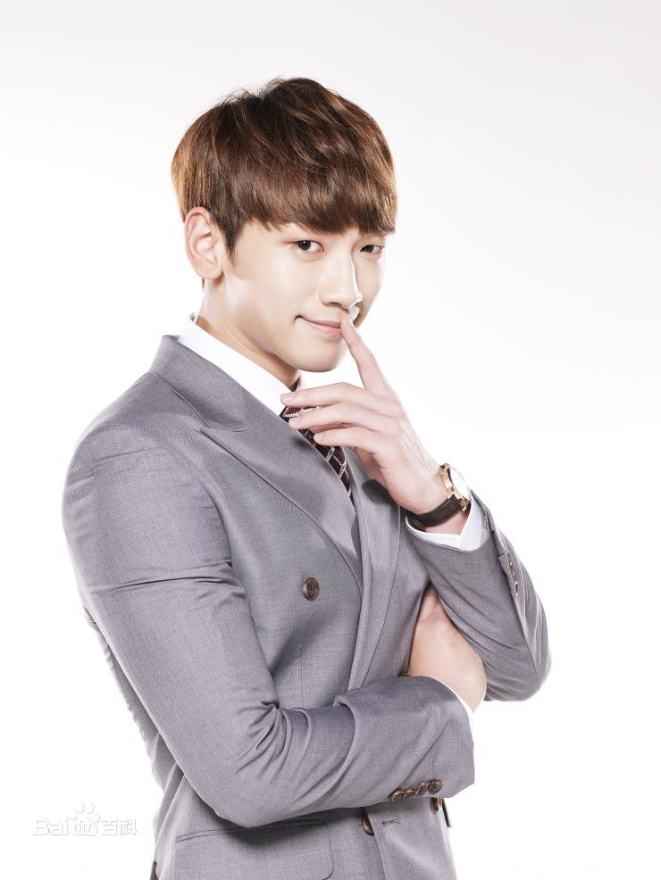 郑智薰(英文名:Rain 韩文名：  罗马拼音：Jung Ji Hoon)回来吧大叔素颜照相册