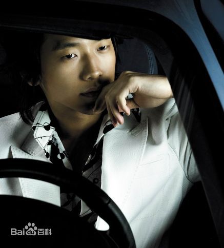 郑智薰(英文名:Rain 韩文名：  罗马拼音：Jung Ji Hoon)高清日文单曲封面图册