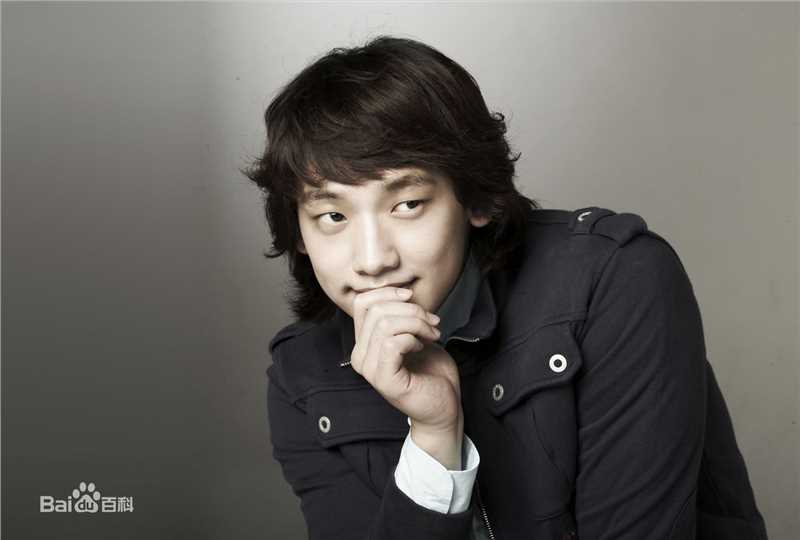 郑智薰(英文名:Rain 韩文名：  罗马拼音：Jung Ji Hoon)饭制素颜照相册