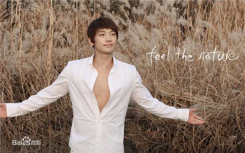 郑智薰(英文名:Rain 韩文名：  罗马拼音：Jung Ji Hoon)饭制素颜照相册