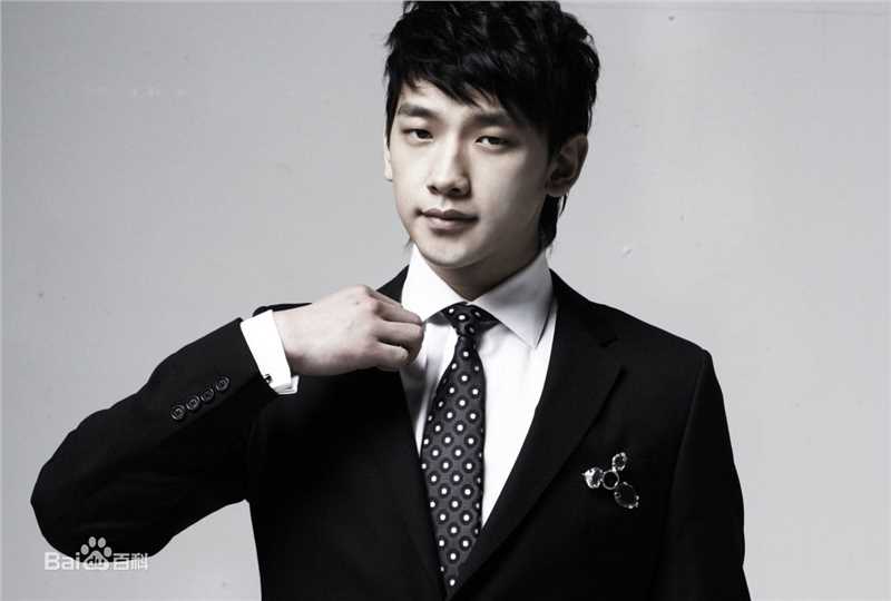 郑智薰(英文名:Rain 韩文名：  罗马拼音：Jung Ji Hoon)饭制素颜照相册