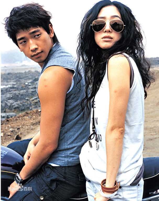 郑智薰(英文名:Rain 韩文名：  罗马拼音：Jung Ji Hoon)1素颜照相册