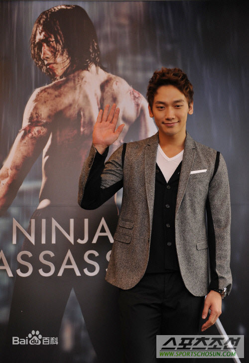 郑智薰(英文名:Rain 韩文名：  罗马拼音：Jung Ji Hoon)1素颜照相册