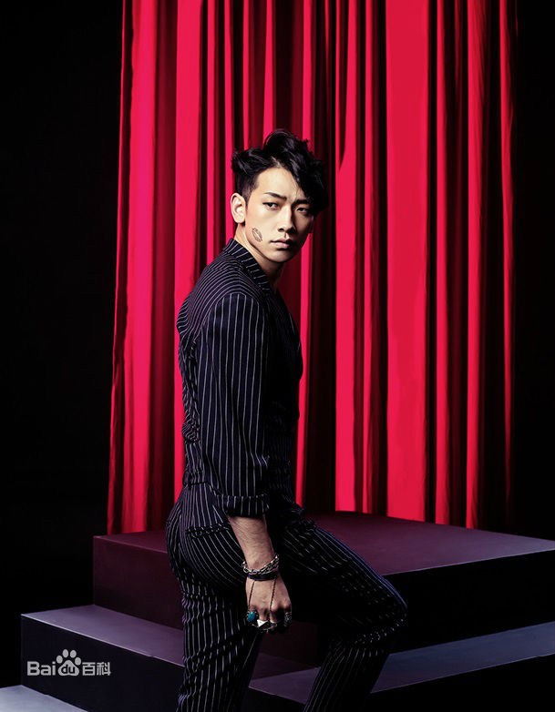 最新郑智薰(英文名:Rain 韩文名：  罗马拼音：Jung Ji Hoon)在《Rain Effect》专辑中的图集