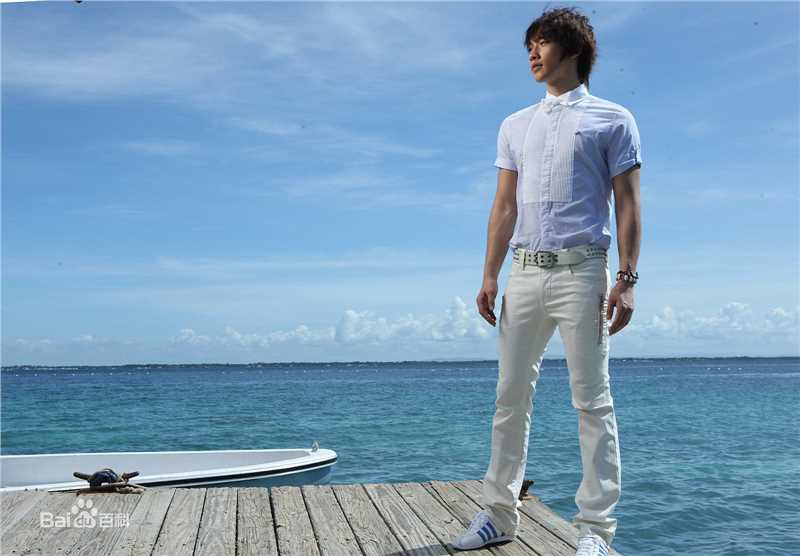 最优质郑智薰(英文名:Rain 韩文名：  罗马拼音：Jung Ji Hoon)在《Six to five》中的相册