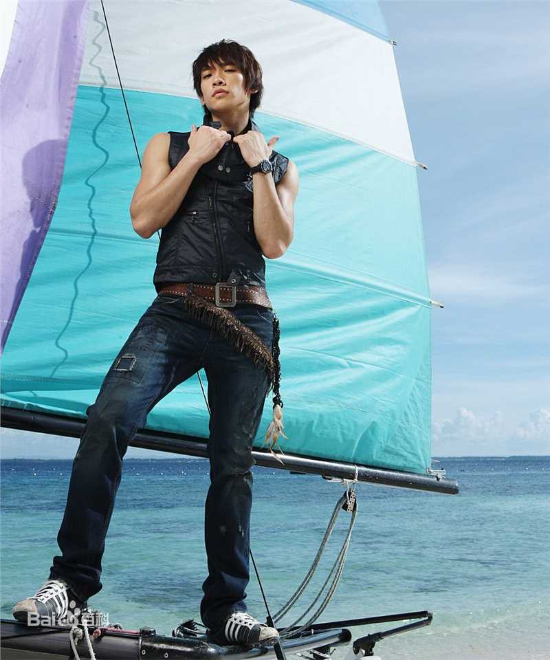 最优质郑智薰(英文名:Rain 韩文名：  罗马拼音：Jung Ji Hoon)在《Six to five》中的相册