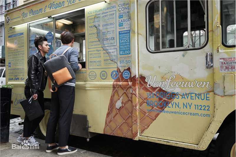 精选郑智薰(英文名:Rain 韩文名：  罗马拼音：Jung Ji Hoon)在纽约《MET GALA》之行中的图册