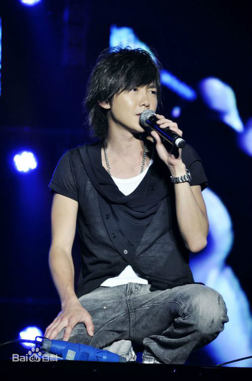 黄义达(Yida Huang)演出图片性感图片图集