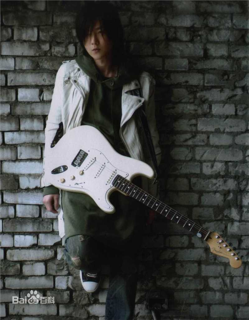 最优质黄义达(Yida Huang)在《完整演出》中的相册