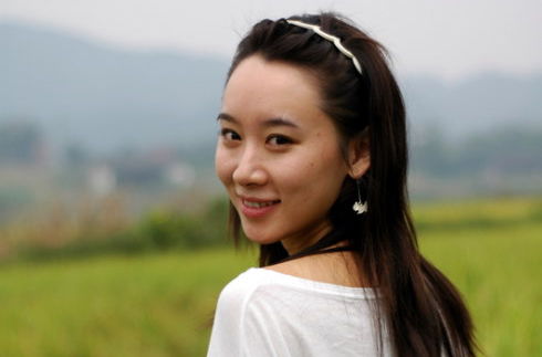 最新张粤(didi)壁纸