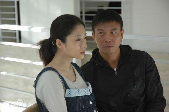 刘思彤在《车票》中的