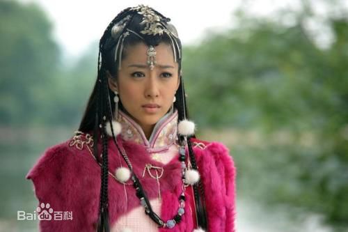 刘思彤新萍踪侠影前后照片