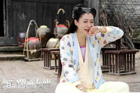 最全刘思彤在《新白发魔女传》中的壁纸