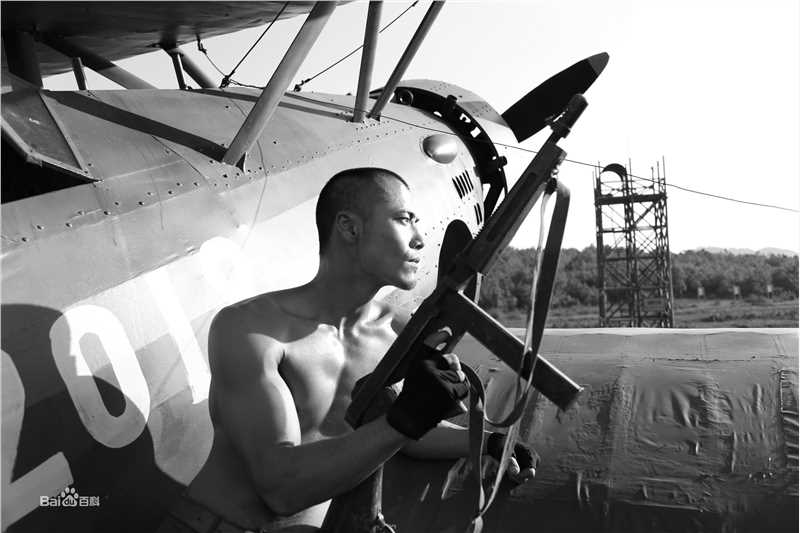 薛皓文第一伞兵队 最优质剧照