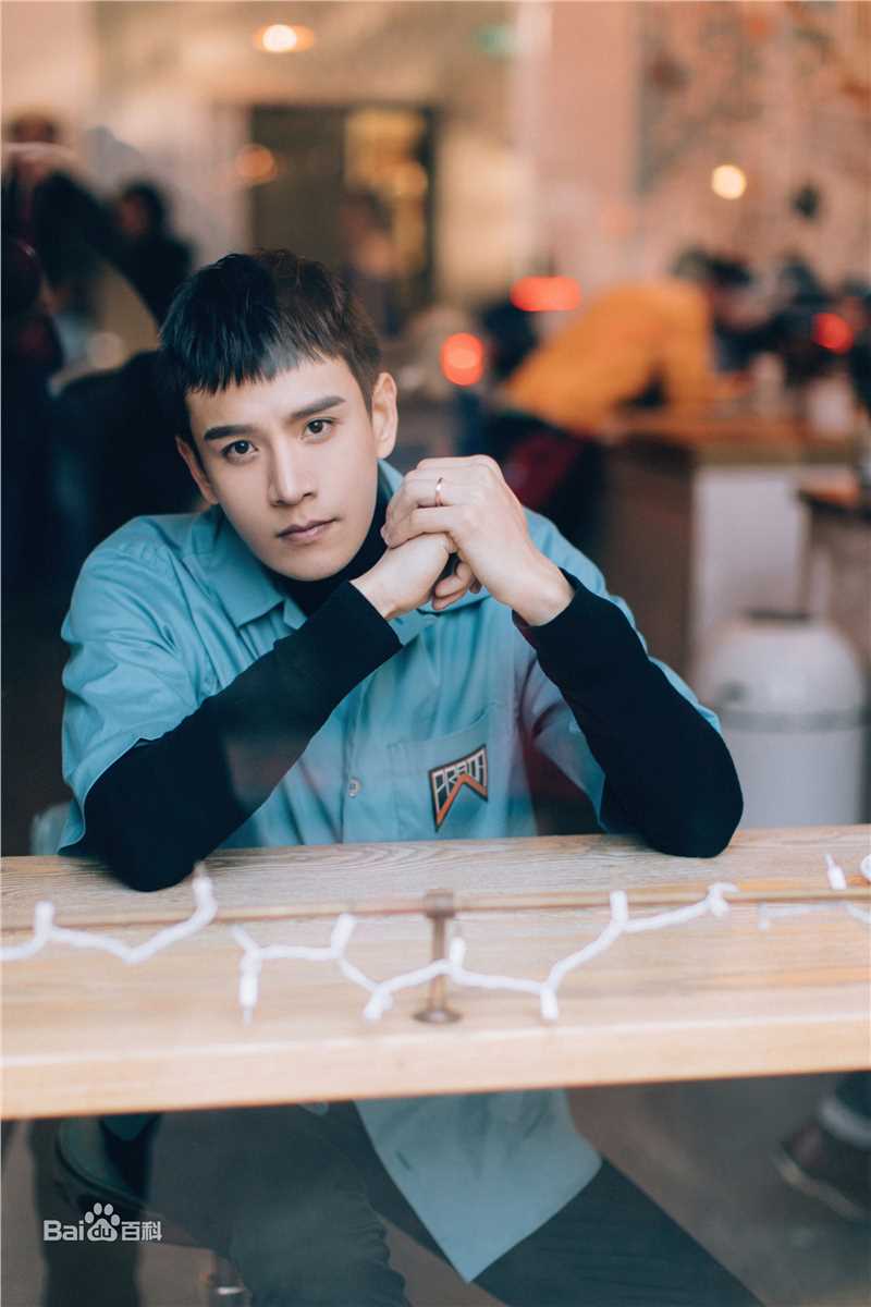 经超时尚照性感图片壁纸