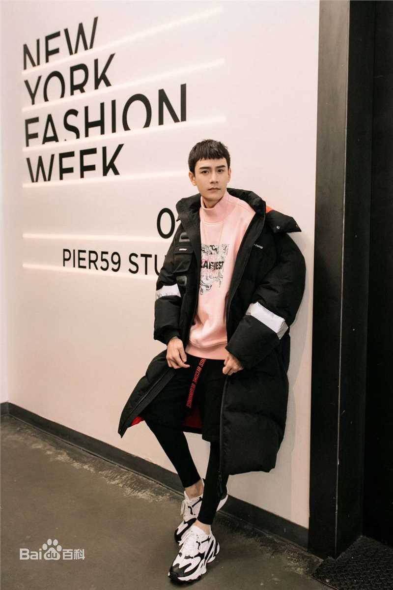 经超时尚照性感图片壁纸