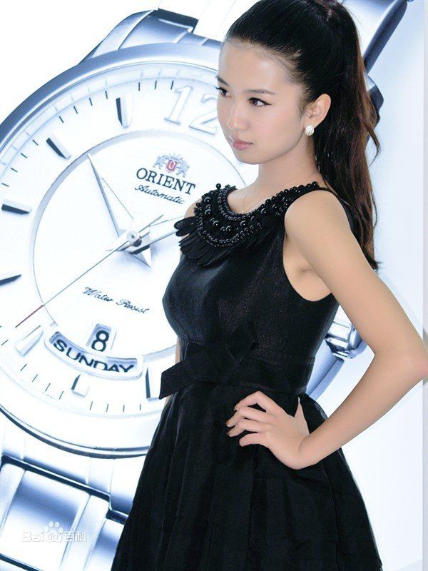 许龄月(AmelieXu)生活照壁纸壁纸