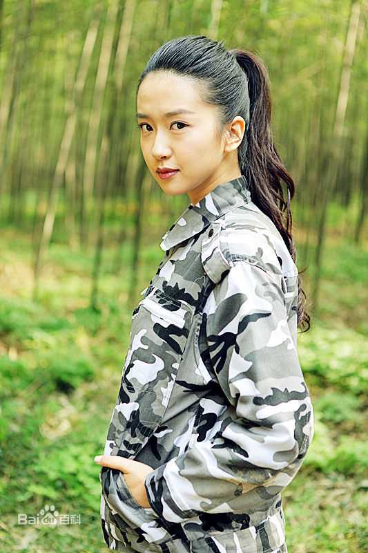 许龄月(AmelieXu)生活照壁纸壁纸