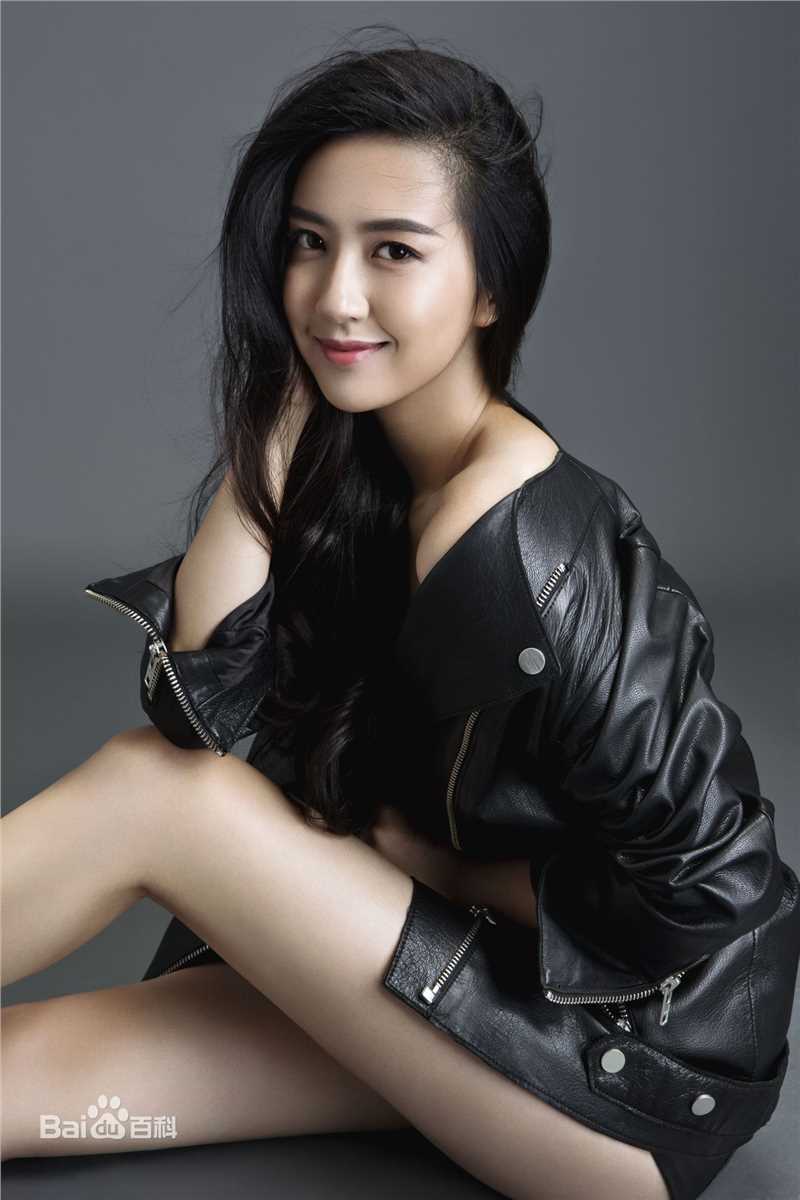 许龄月(AmelieXu)最新壁纸