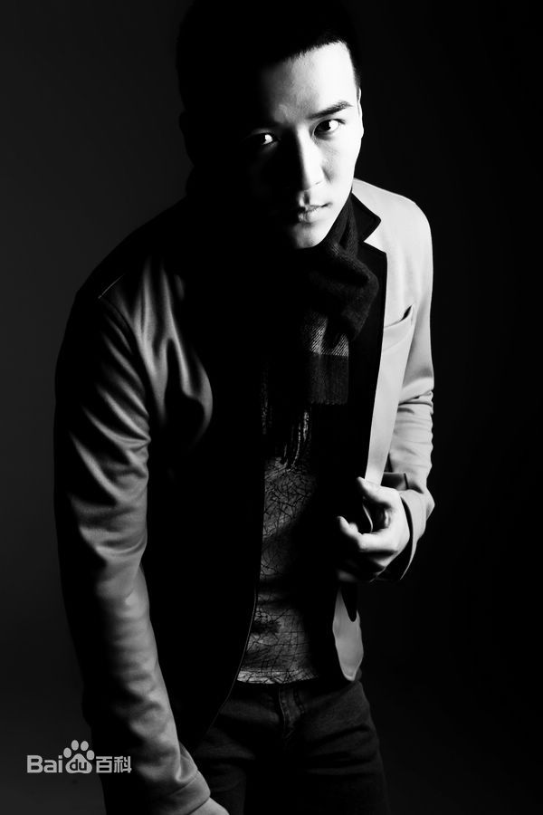 魏千翔(Shawn Wei)最新 杂志扫图壁纸