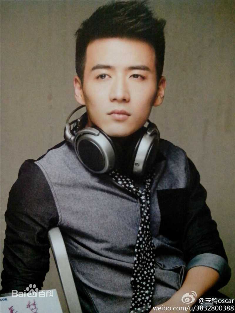 魏千翔(Shawn Wei)最新 杂志扫图壁纸