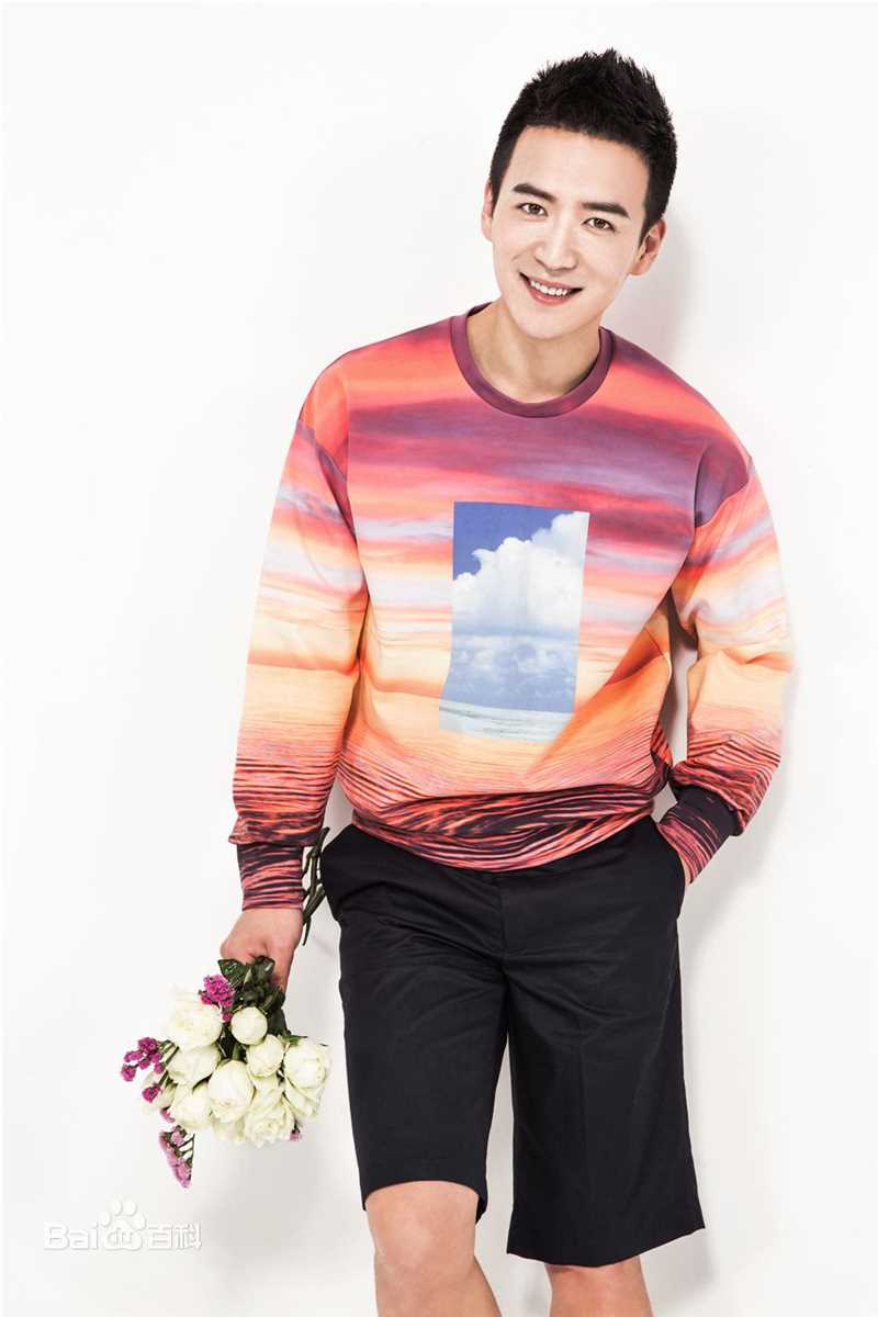 魏千翔(Shawn Wei) 街拍