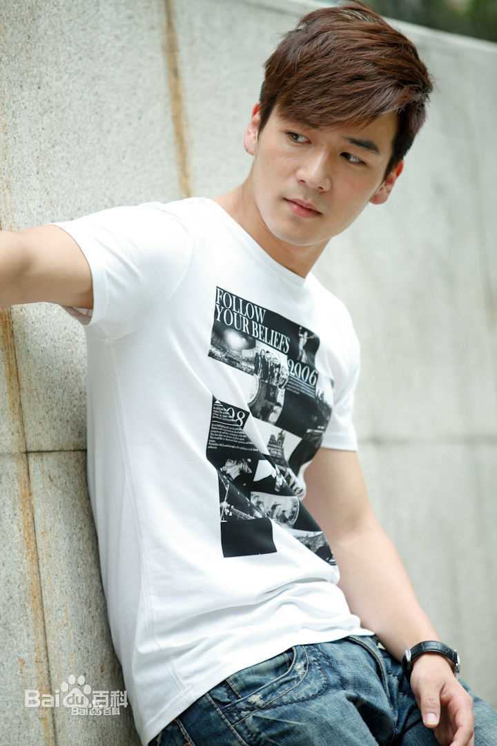 魏千翔(Shawn Wei) 街拍