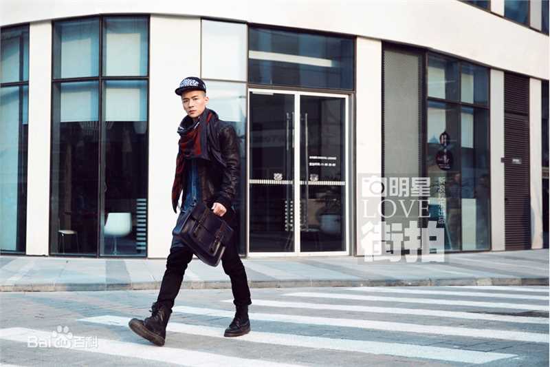 魏千翔(Shawn Wei) 街拍