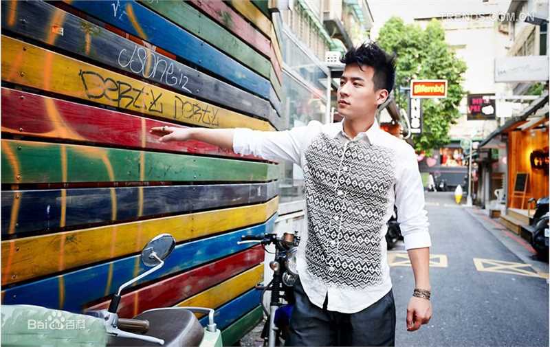 魏千翔(Shawn Wei) 街拍