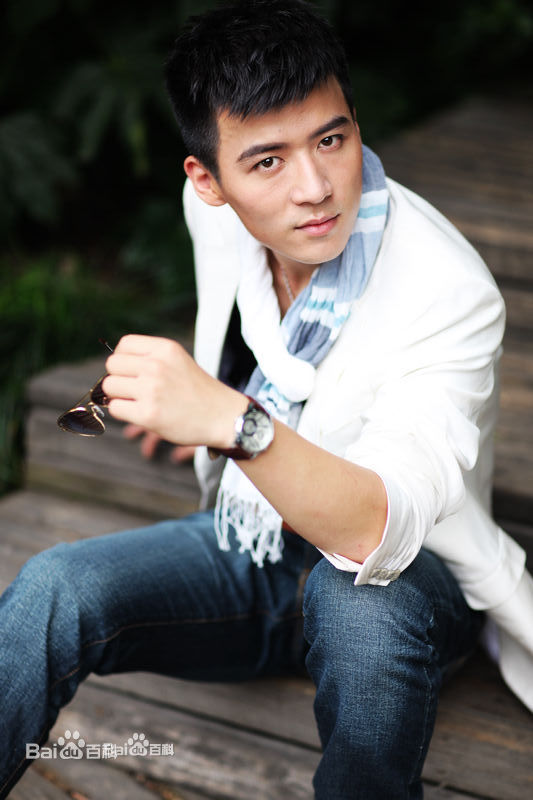 魏千翔(Shawn Wei) 街拍