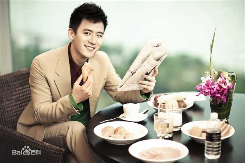 魏千翔(Shawn Wei) 街拍