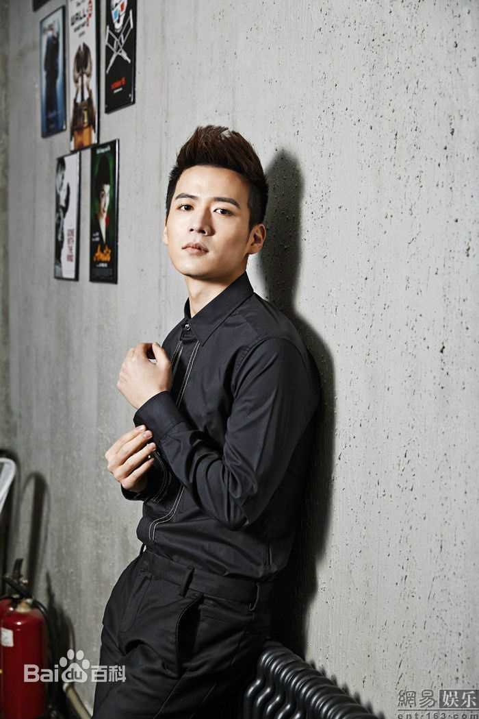 魏千翔(Shawn Wei) 街拍