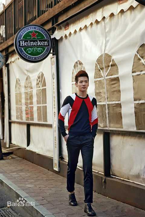魏千翔(Shawn Wei) 街拍