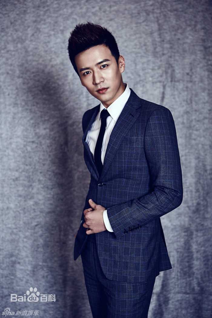 魏千翔(Shawn Wei) 街拍