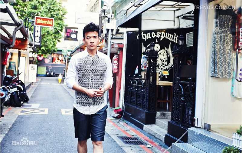 魏千翔(Shawn Wei) 街拍