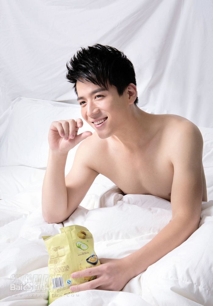 魏千翔(Shawn Wei) 街拍