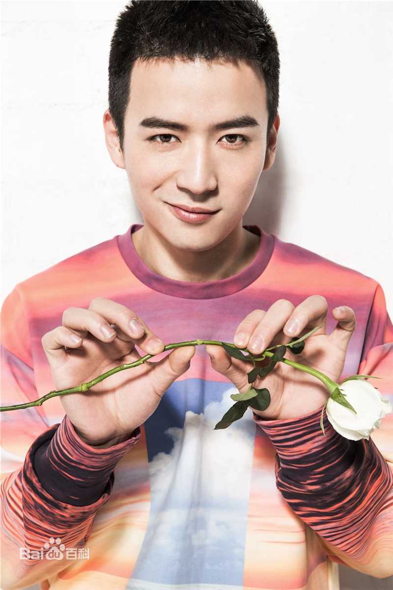 魏千翔(Shawn Wei) 街拍