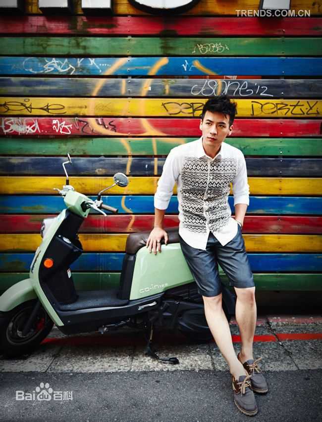 魏千翔(Shawn Wei) 街拍