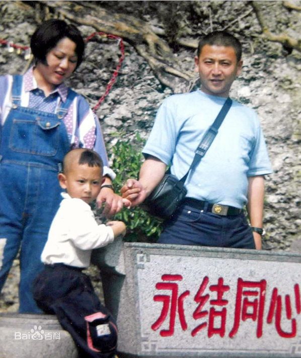 王伟10周年纪念图图片图册