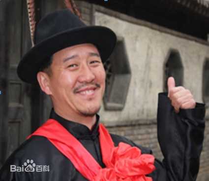 侯岩松照片壁纸壁纸