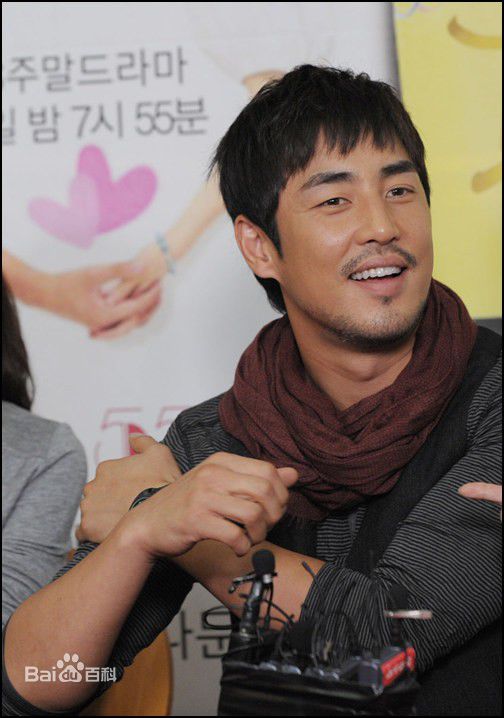 高清金圣洙在为《我的爱金枝玉叶》宣传照中的图集