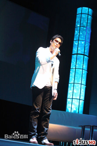 金圣洙参加节目的照片图片图集