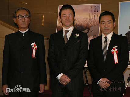 浅野忠信(Tadanobu Asano)个人照片性感图片图集