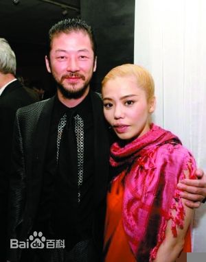 浅野忠信(Tadanobu Asano)个人照片性感图片图集