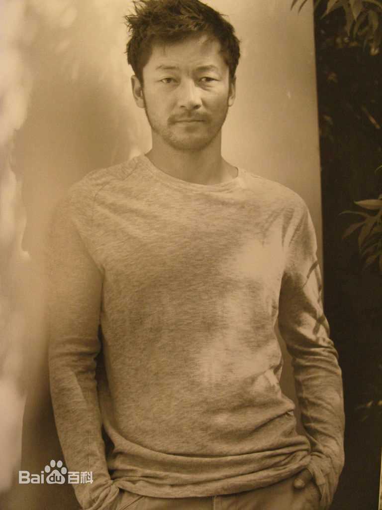 高清浅野忠信(Tadanobu Asano)精彩图册