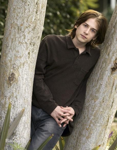 高清卢·泰勒·普奇(Lou Taylor Pucci)精彩图册