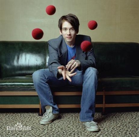 高清卢·泰勒·普奇(Lou Taylor Pucci)精彩图册