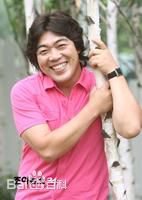 最优质李元钟()生活照